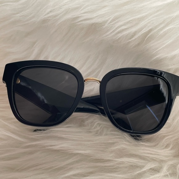 New Dolce & Gabbana (High Bridge Fit) Sunglasses (DG4437) - Picture 2 of 10